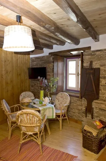 2 bedrooms house with wifi at Arganil - Image 1