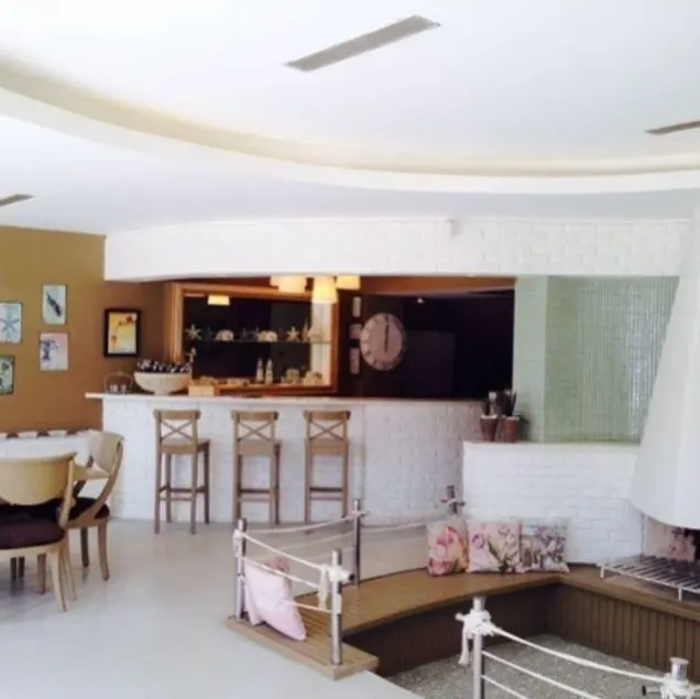 Cesme Marina Sahil Otel - Image 1