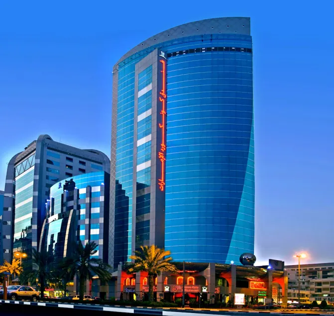Emirates Concorde Hotel & Suites - Image 1