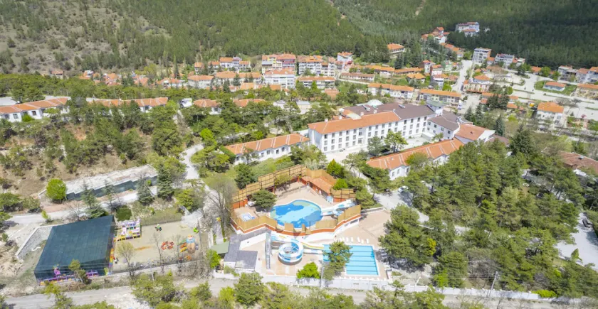 Harlek Termal Otel Wellness&Spa - Image 1