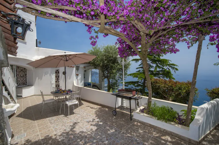 Villa Isabel - Image 1