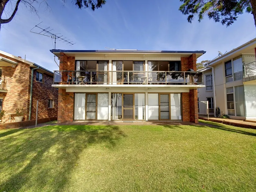 Crystal Waters, 2/79 Foreshore Drive - Image 1