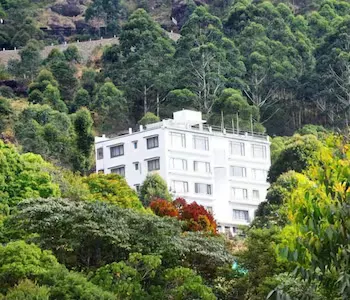 TeaMount Suites - Image 1