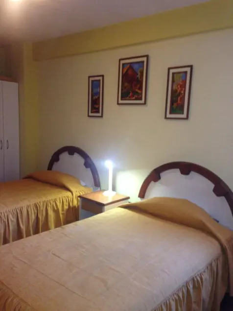 Hotel Houston Oruro - Image 1