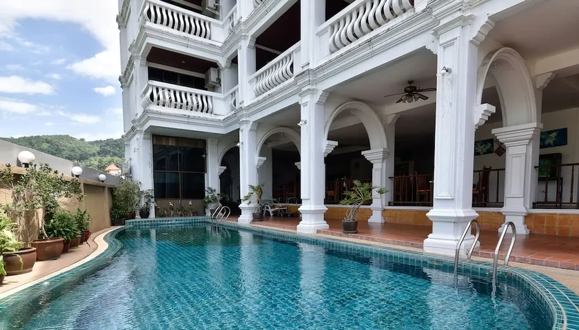 NIDA Rooms Patong 95 King - Image 1
