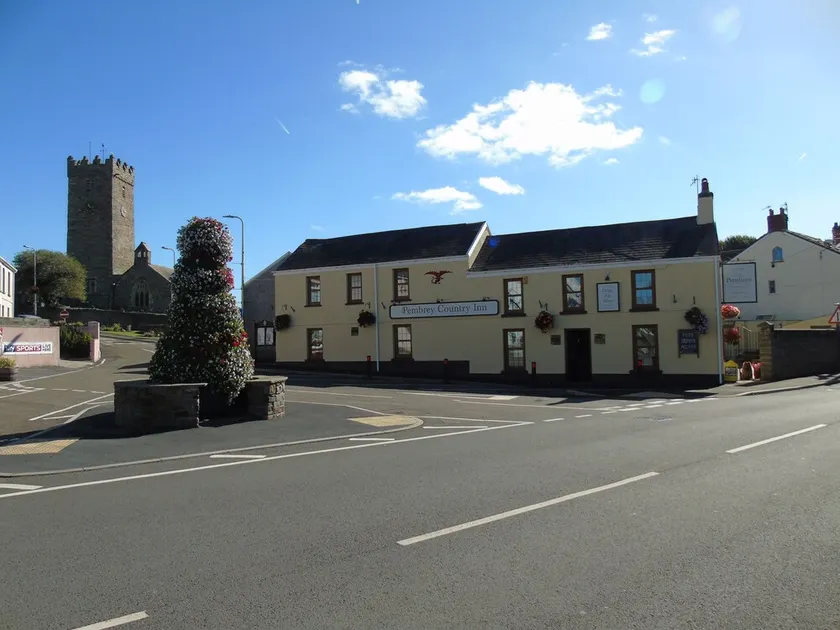 Pembrey Country Inn - Image 1