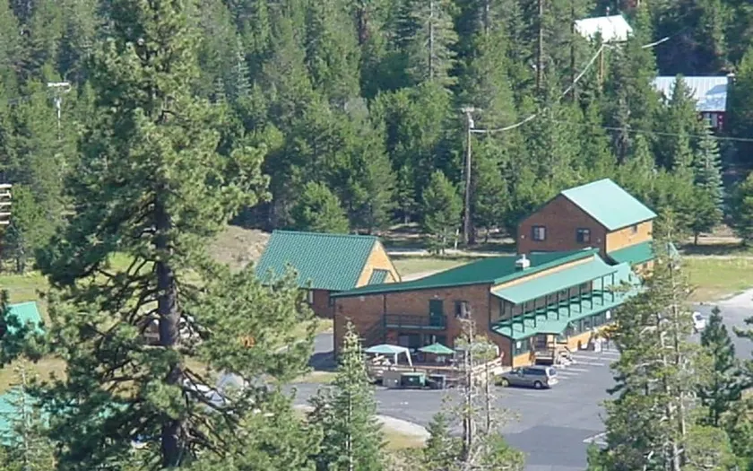 Tamarack Lodge - Image 1