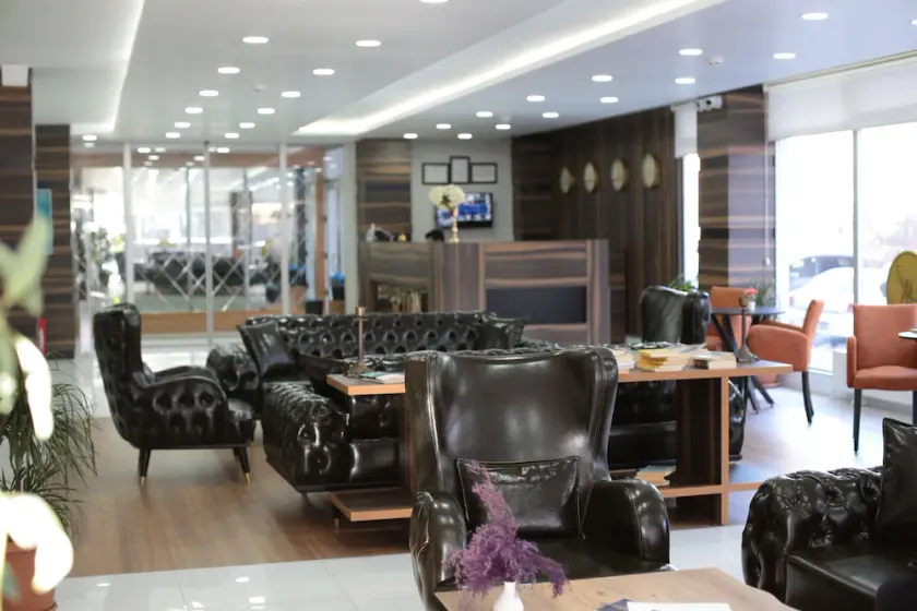 Kaçar Business Hotel - Image 1