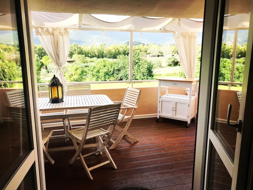 Maison adaptée aux familles avec terrasse et barbecue - Image 1