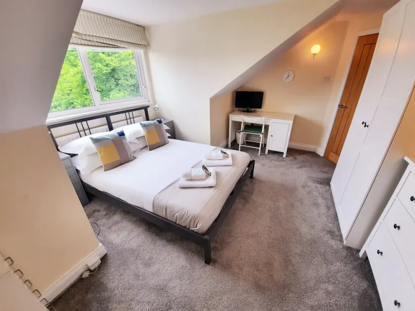 Jesmond Loft - Image 1