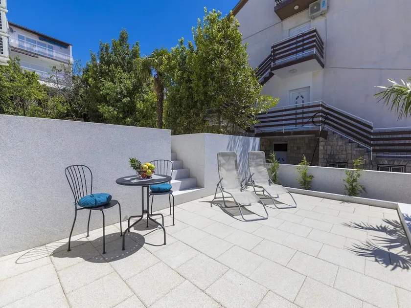 Apartments Katr - Image 1