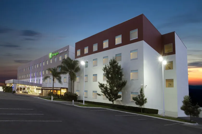 Holiday Inn Express Hotel & Suites Irapuato - Image 1