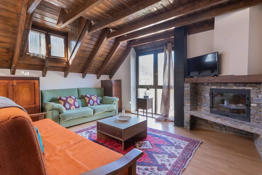 Chalet en Arties 6 - Image 1
