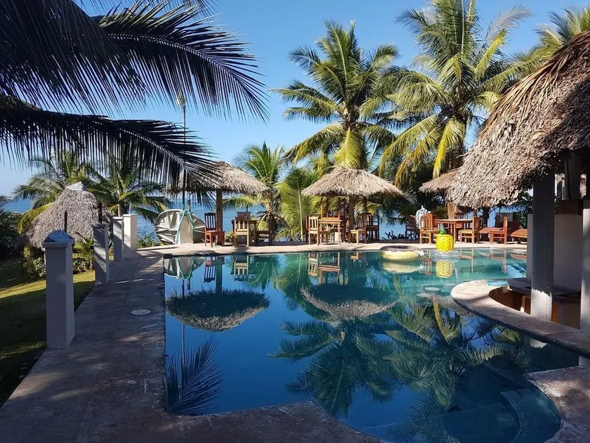 Vista Coiba Villas & Restaurant - Image 1