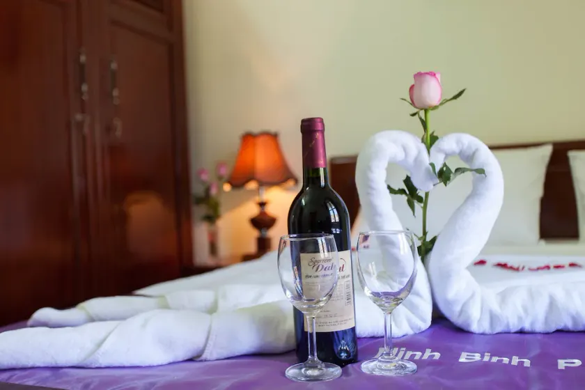 Ninh Binh Family Hotel - Image 1