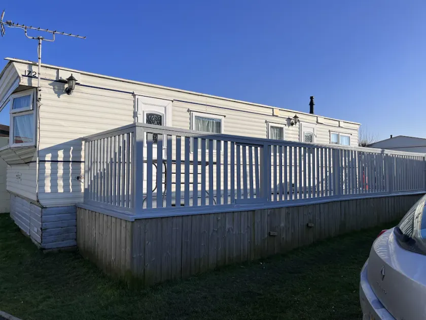 Affordable pet Friendly Caravan Trimingham - Image 1