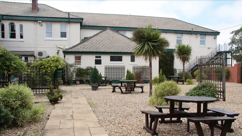 Wortley House Hotel - Image 1