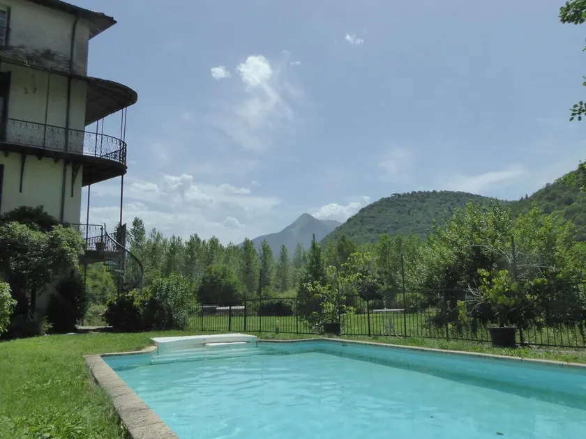 Le Grand Chalet - Image 1
