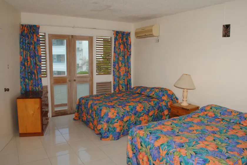 Mango Beach Studio - Image 1