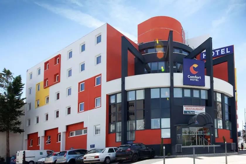 Comfort Hotel Clermont Saint-Jacques - Image 1