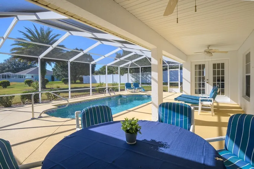 John's place in the sun, four bedroom with private pool - Image 1