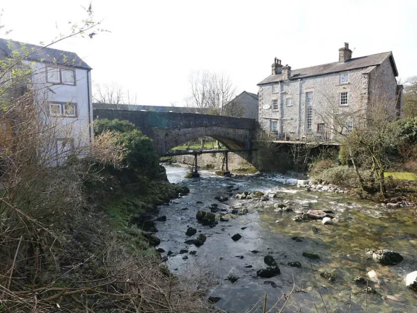 Waterfall Cottage - Image 1