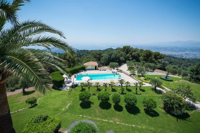 Domaine du Mont Leuze - Image 1