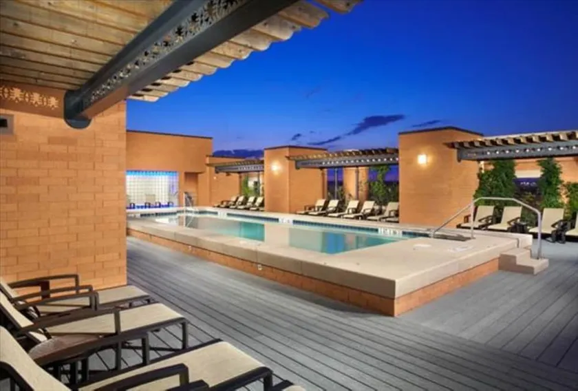425 Mass by Bluebird Suites - Image 1