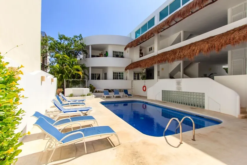 Buen Agua 2 Bedrooms and Jacuzzi by RedAwning - Image 1