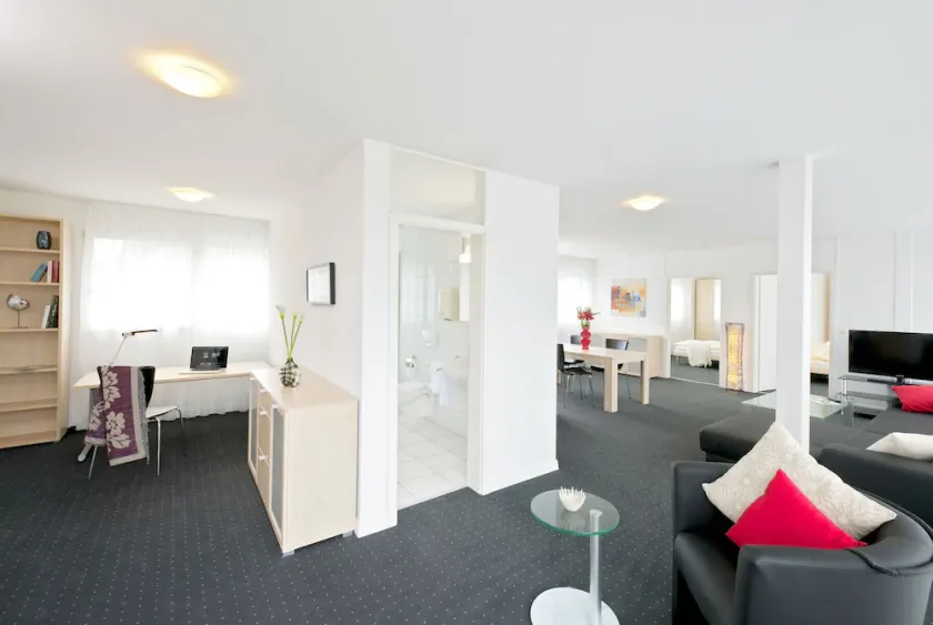 ZG Enzian Zugersee Hitrental Apartment - Image 1