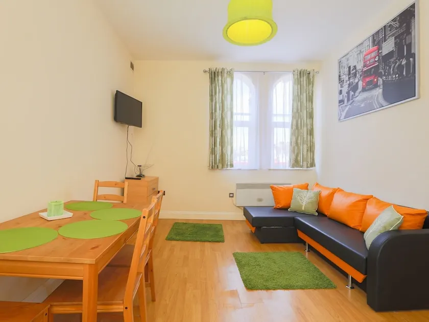 One bedroom Flat in Harrow 50B - Image 1