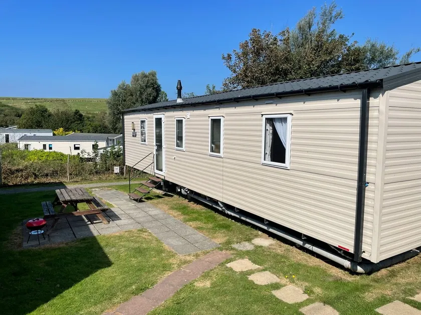 Cosy 3-bed Caravan,combe Haven st Leonards on sea - Image 1