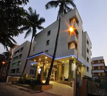 Hotel JM Four - Image 1