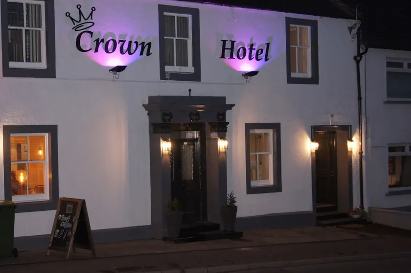 The Crown Hotel - Image 1