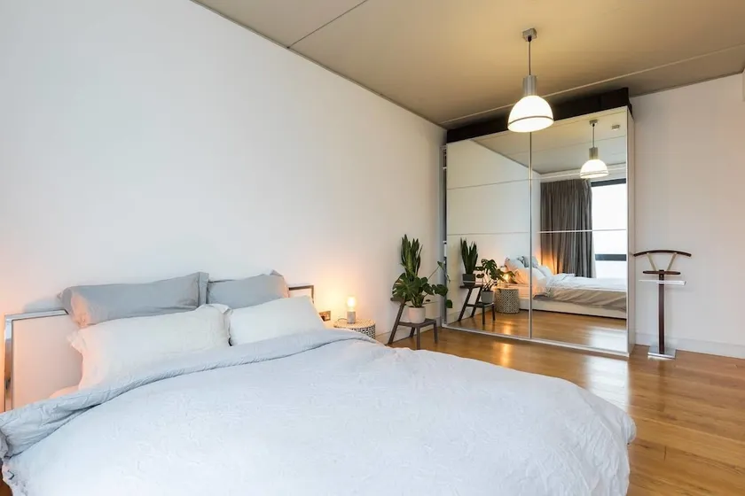 Spacious 2BR Modern Home in Shoreditch - Image 1