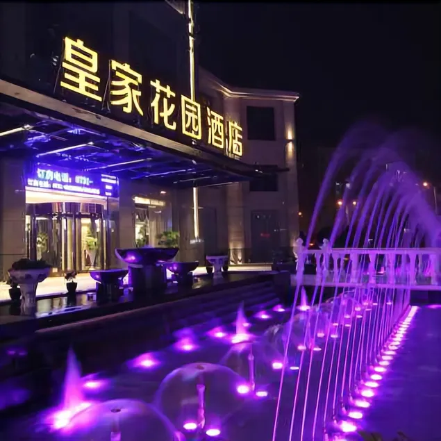 Royal Garden Hotel - Image 1