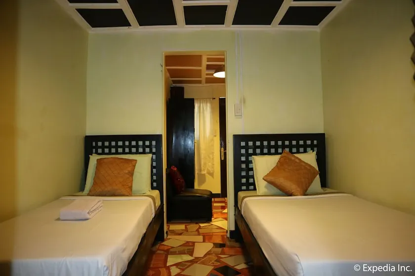 Mediterranean House Restaurant & Hotel - Image 1
