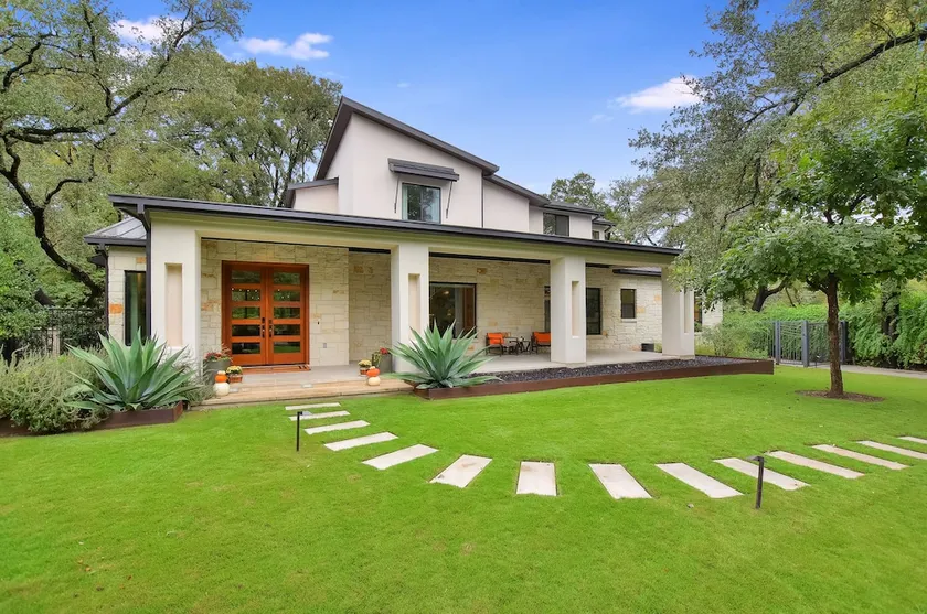 The Arriveakwood - 4 Br Home - Image 1
