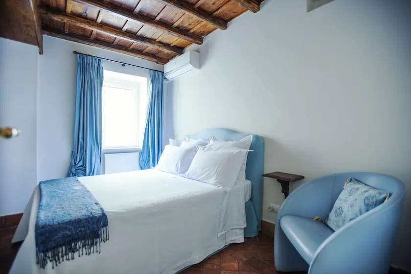 Giglio - WR Apartments - Image 1