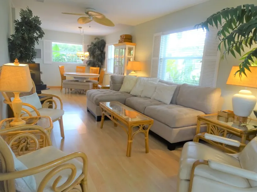 Aloha Kai - Unit 10- Your Own Private Villa! 1 Bedroom Condo - Image 1