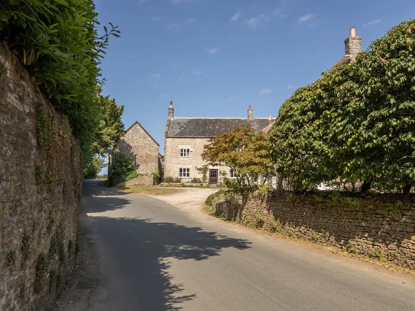 Chestnut Cottage - Image 1