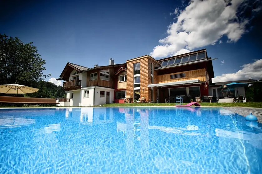 Boutique Lodge - Image 1