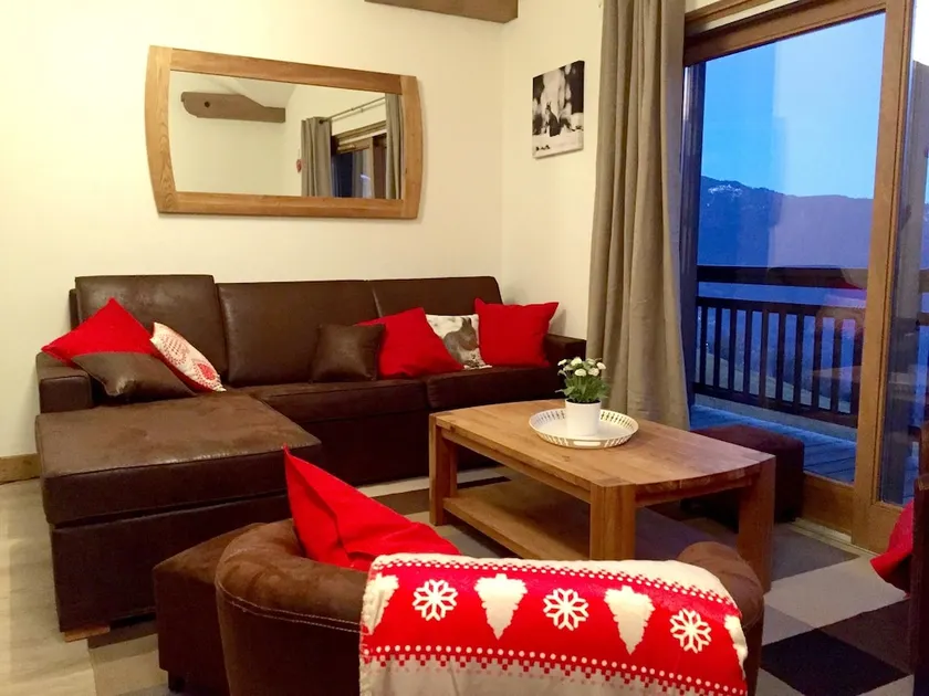 Apartment With 3 Bedrooms in La Lechere, With Wonderful Mountain View, Furnished Balcony and Wifi - 10 km From the Slopes - Image 1