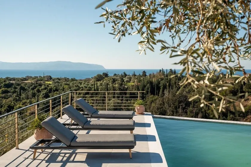 Exclusive Villa Petalouda - Image 1