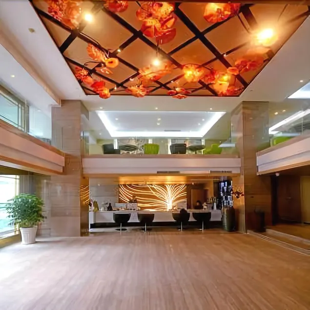 Ziyang Haoting Hotel - Image 1