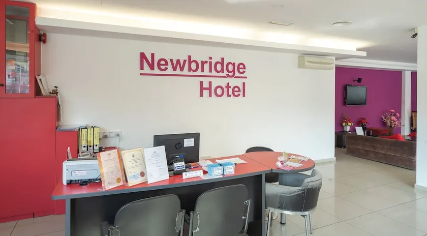 Newbridge Hotel - Image 1