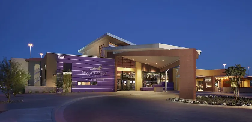 The Grand Canyon University Hotel - Image 1