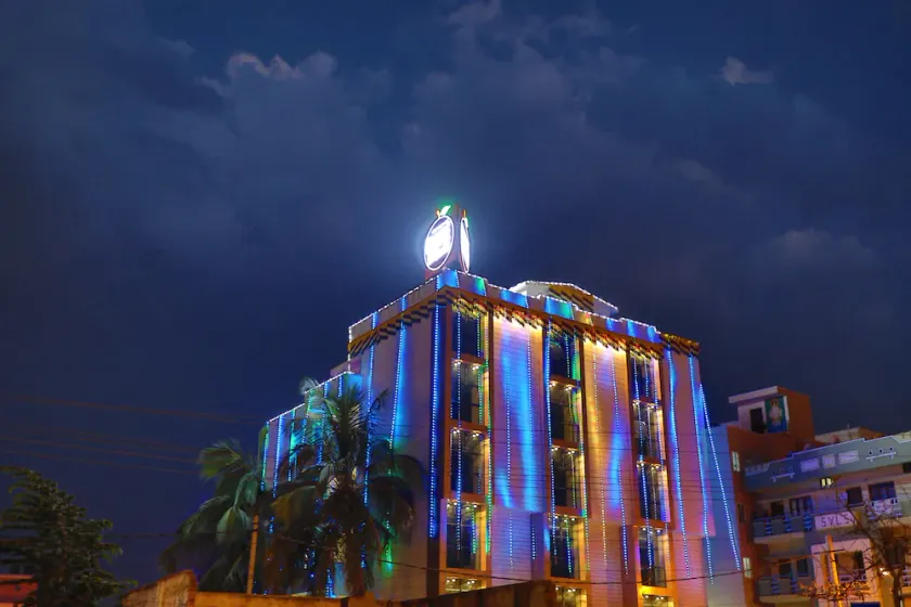 Orange Suites & Inn Bangalore Airport - Image 1