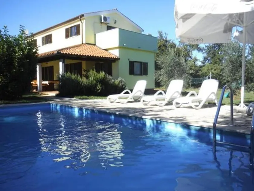 Villa Fuma - Image 1