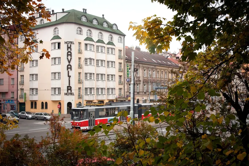 Hotel Kavalír Praha - Image 1
